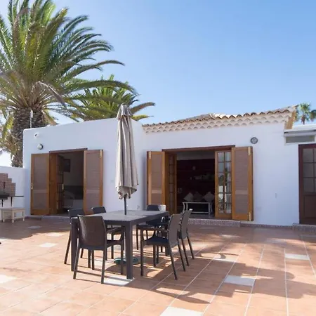 The Escape, Golf Del Sur סן מיגל דה אבונה