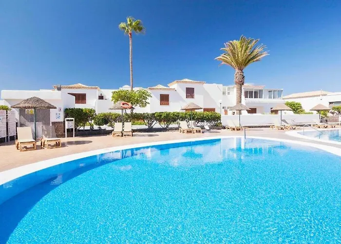 The Escape, Golf Del Sur