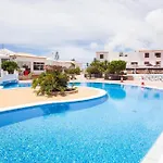 The Escape, Golf Del Sur فيلة