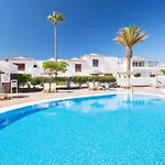 The Escape, Golf Del Sur