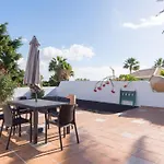 The Escape, Golf Del Sur فيلة *